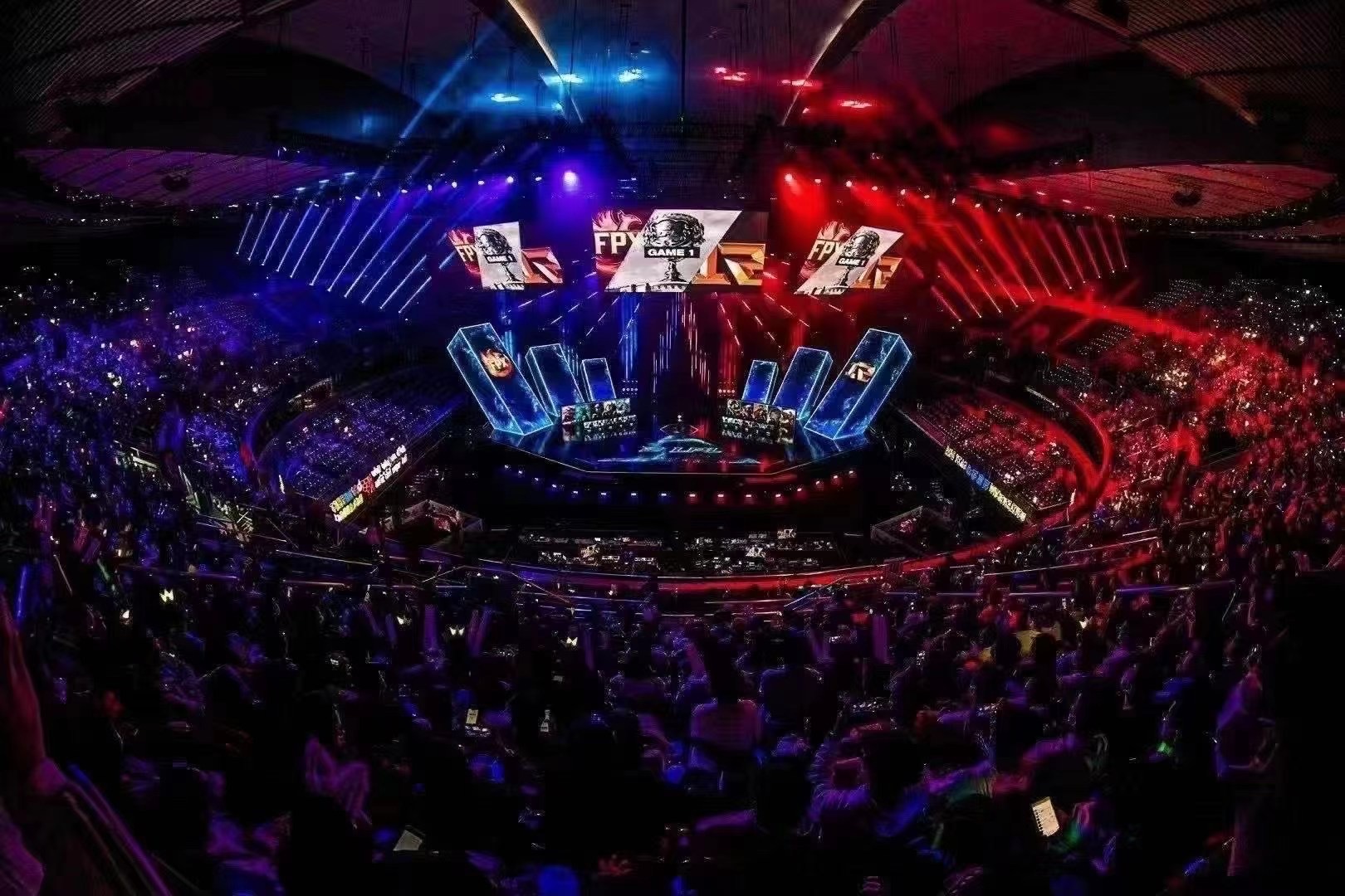 LPL S15赛季战队集结，BLG、AL、TES、IG备战全球总决赛