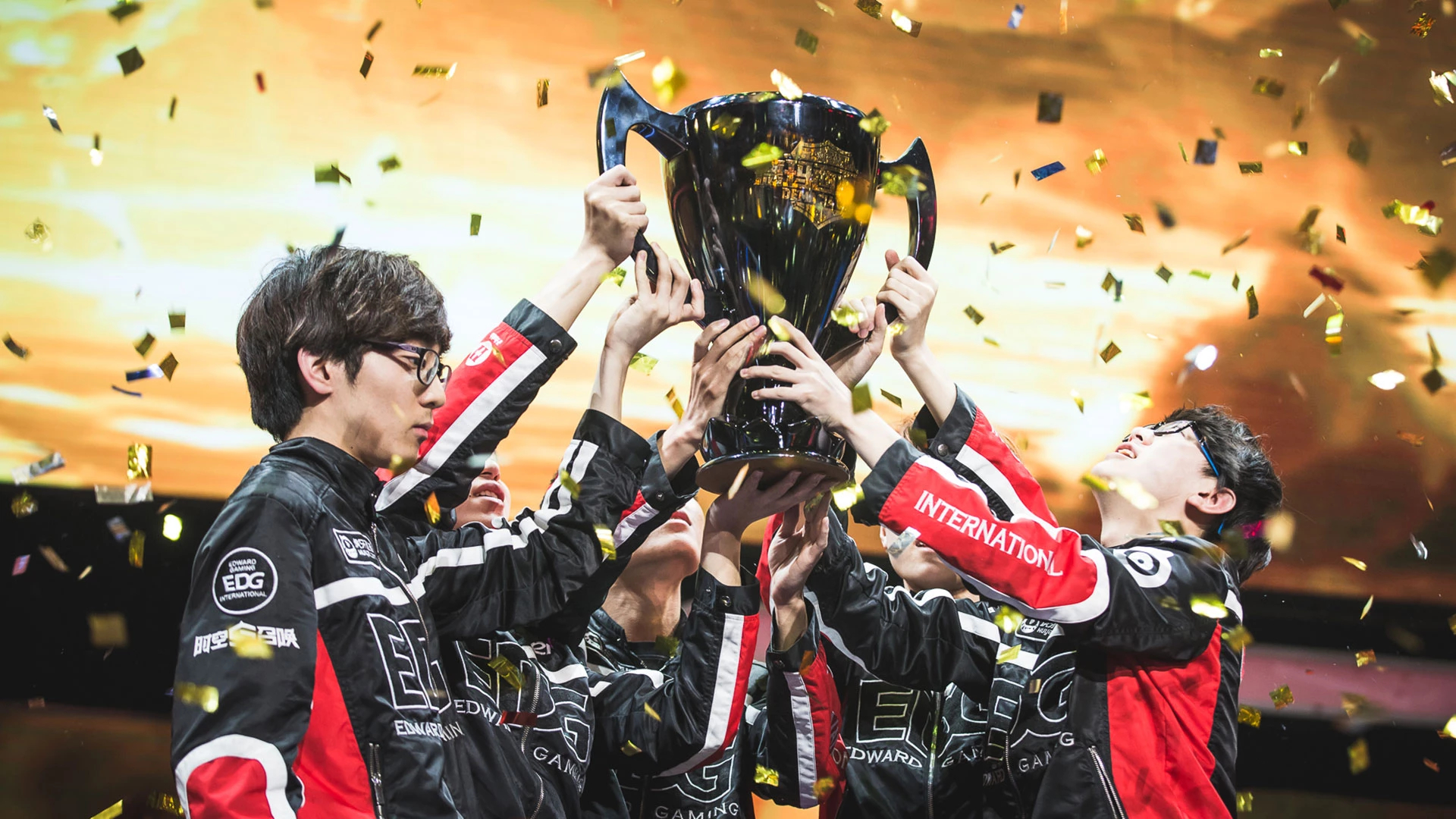 LCK入围赛黑马BFX战队挺进季后赛,即将挑战传奇强队T1-im电竞 LCK入围赛黑马BFX战队挺进季后赛,即将挑战传奇强队T1-im电竞